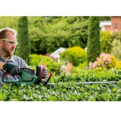 Bosch Universal Hedgecut 50 Hedgecutter 15 Bosch Universal Hedgecut 50 Hedgecutter -Garantia Store 12834528 1844961768768976