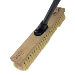Charles Bentley Charnwood Dual Fill Wooden Broom - 450mm 7 Charles Bentley Charnwood Dual Fill Wooden Broom - 450mm -Garantia Store 12890896 8764896730090512