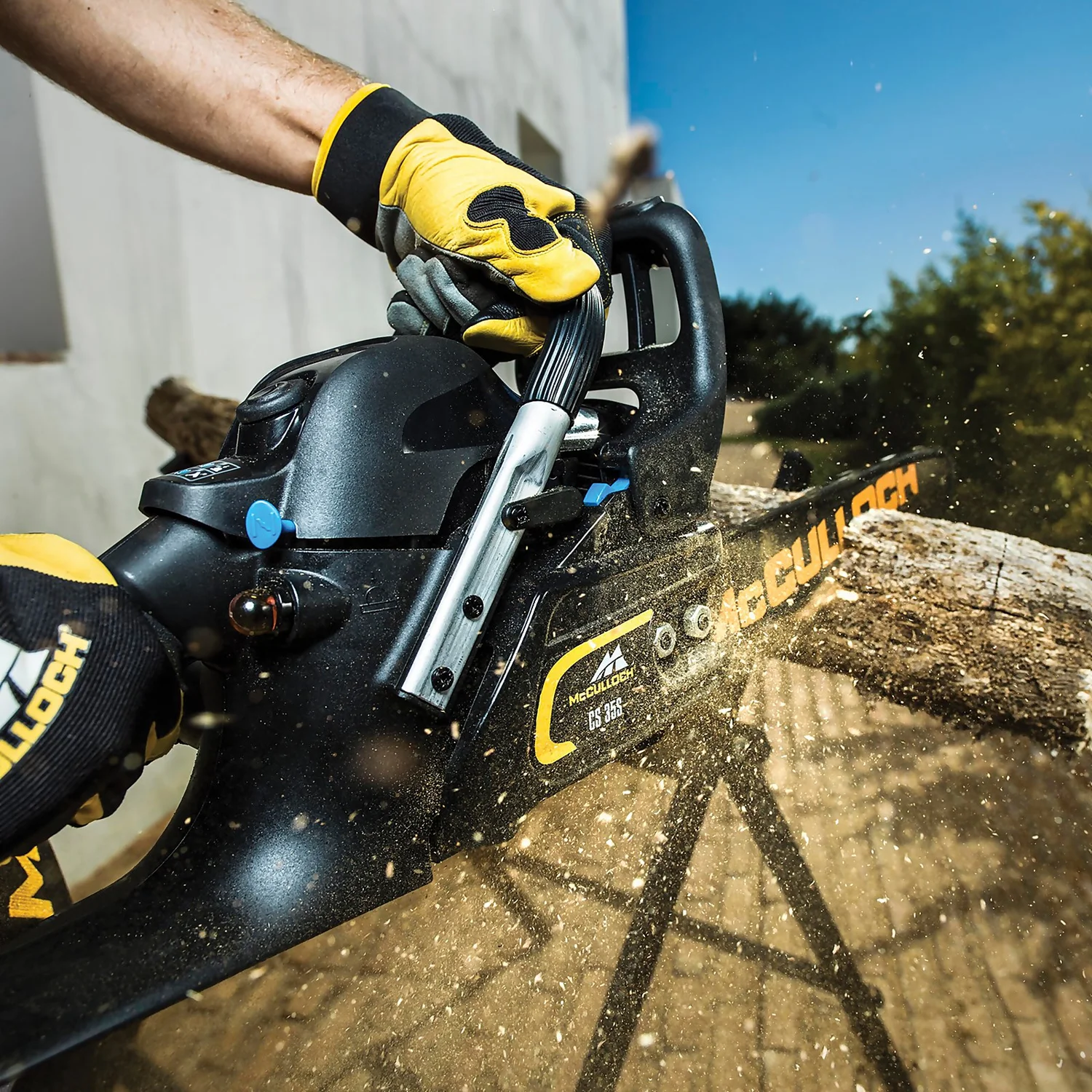 McCulloch CS35S Petrol Chainsaw 7 McCulloch CS35S Petrol Chainsaw - Image 5